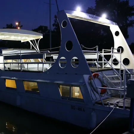 Free Boat * Belgrad